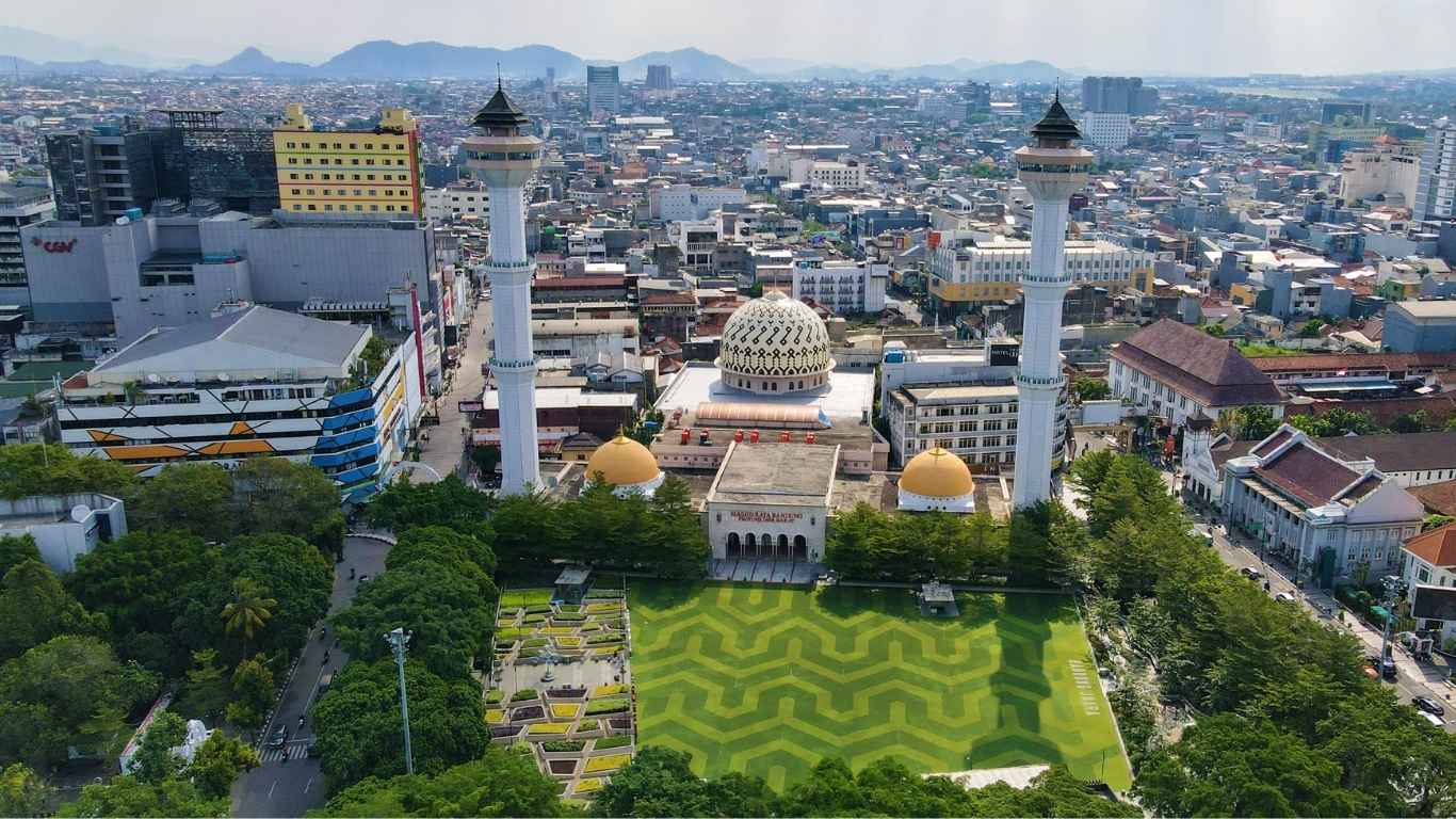Efficient Day Trip Jakarta to Bandung to Enjoy Bandung Highlights Fast