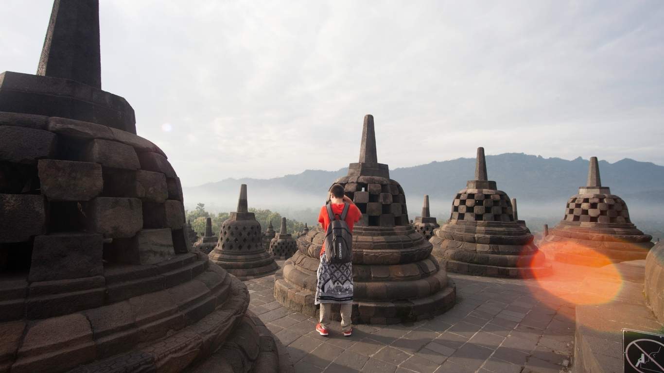 Yogyakarta Day Tours That Include Borobudur and Prambanan