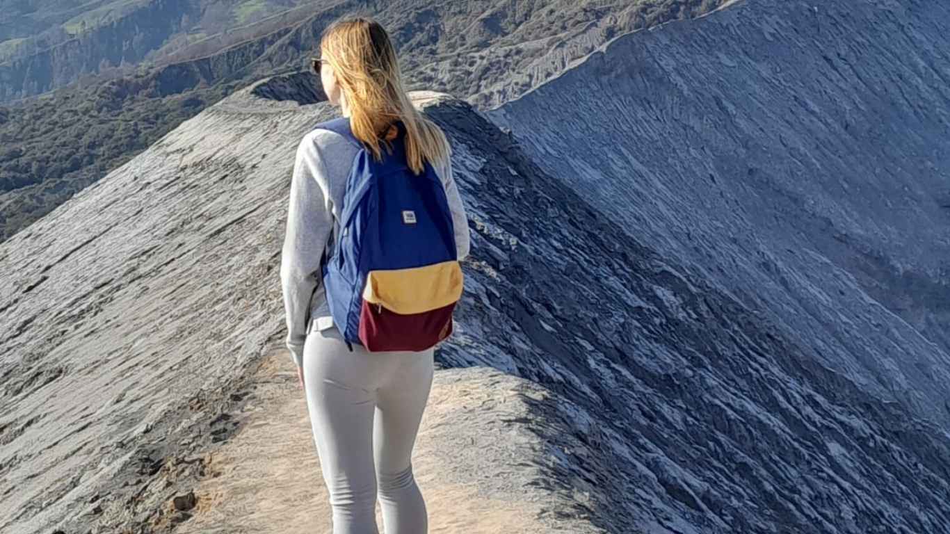 exploring ijen