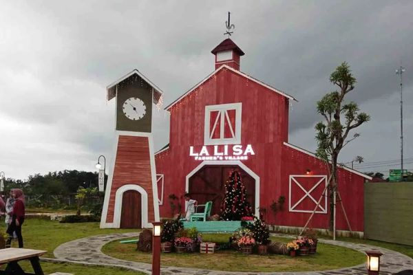 Lalisa Farmer Village