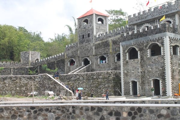 The Lost World Castle