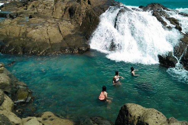 Wediombo Beach